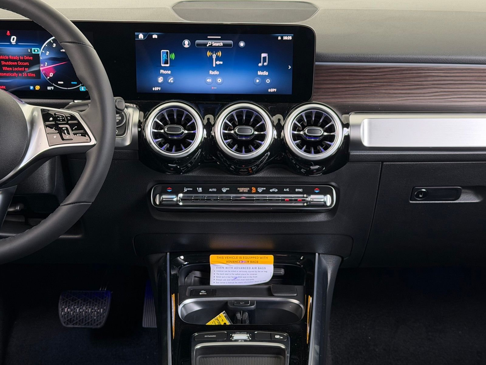 New 2026 Cirrus Silver Metallic Mercedes-Benz GLB 250 image 9