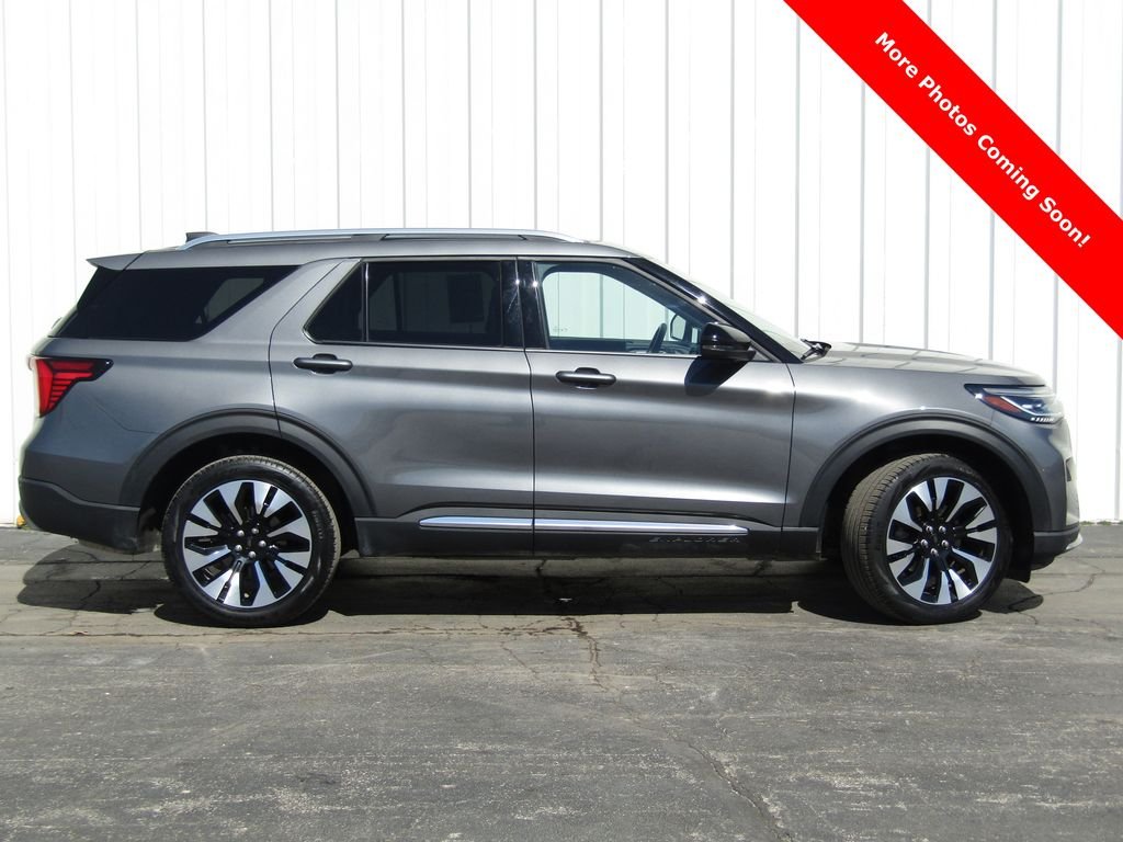 Used 2025 Ford Explorer Platinum with VIN 1FMUK8HH4SGB64474 for sale in Kansas City