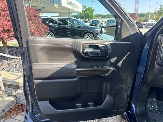 Used 2021 Blue Chevrolet LT image 10