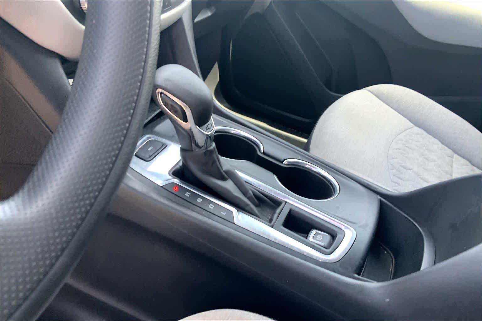 Used 2023 Summit White Chevrolet LT image 16