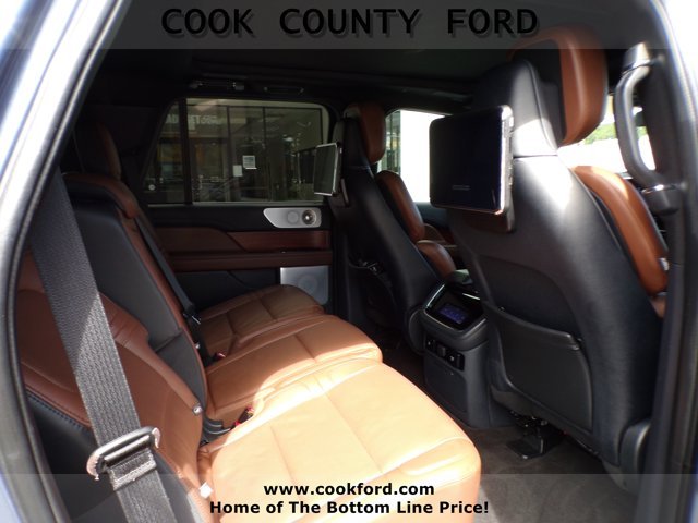 Used 2023 Ocean Drive Blue Lincoln Reserve image 18