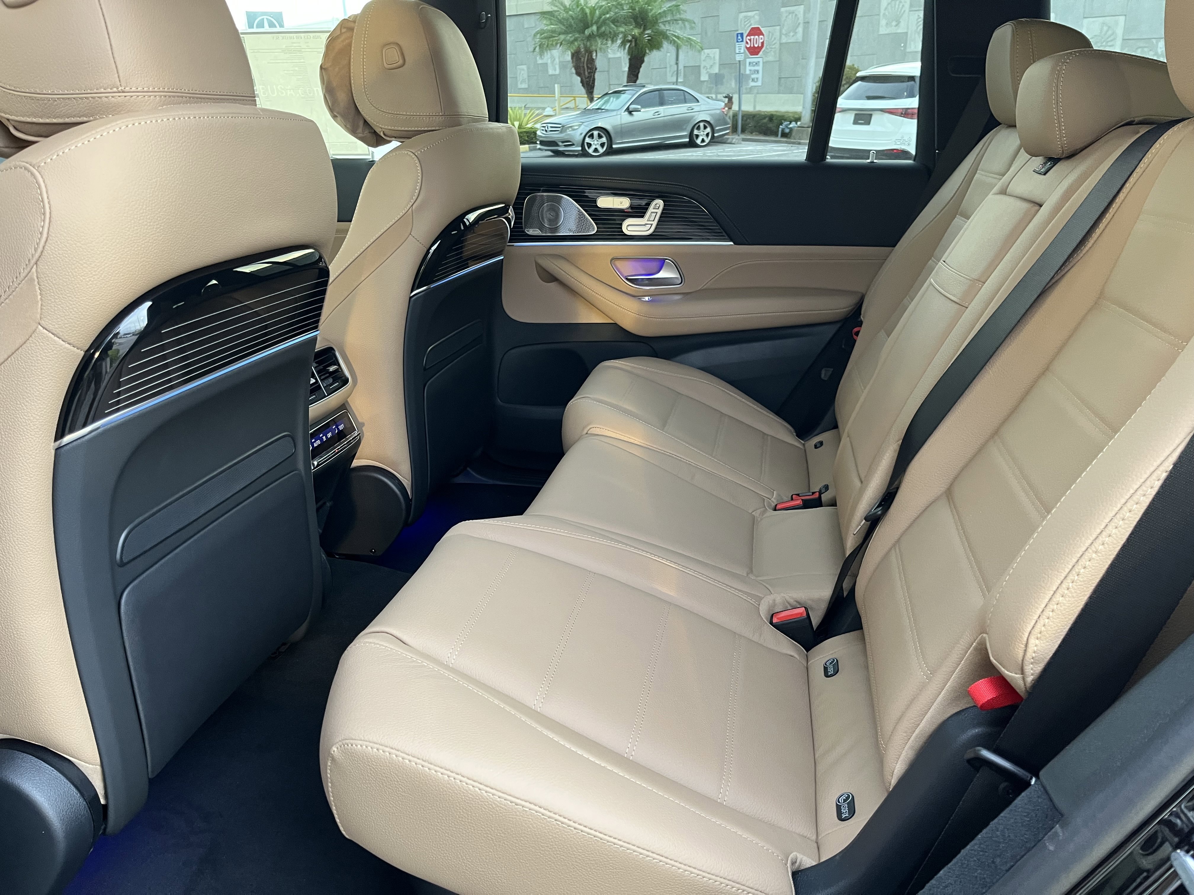 New 2026 Obsidian Black Metallic Mercedes-Benz GLS 450 image 44