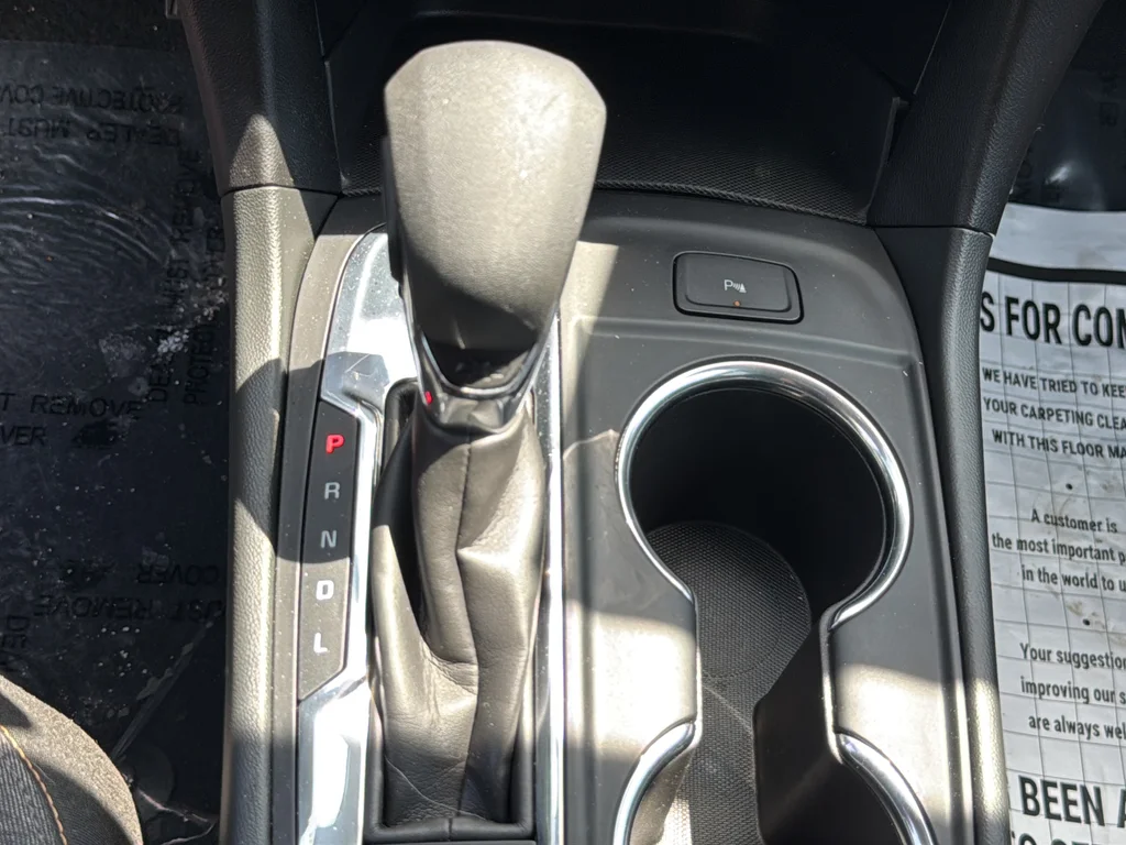 Used 2023 Gray Chevrolet LT image 19