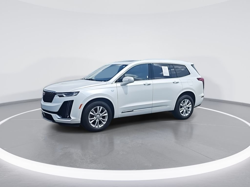 Used 2024 White Cadillac Luxury image 5