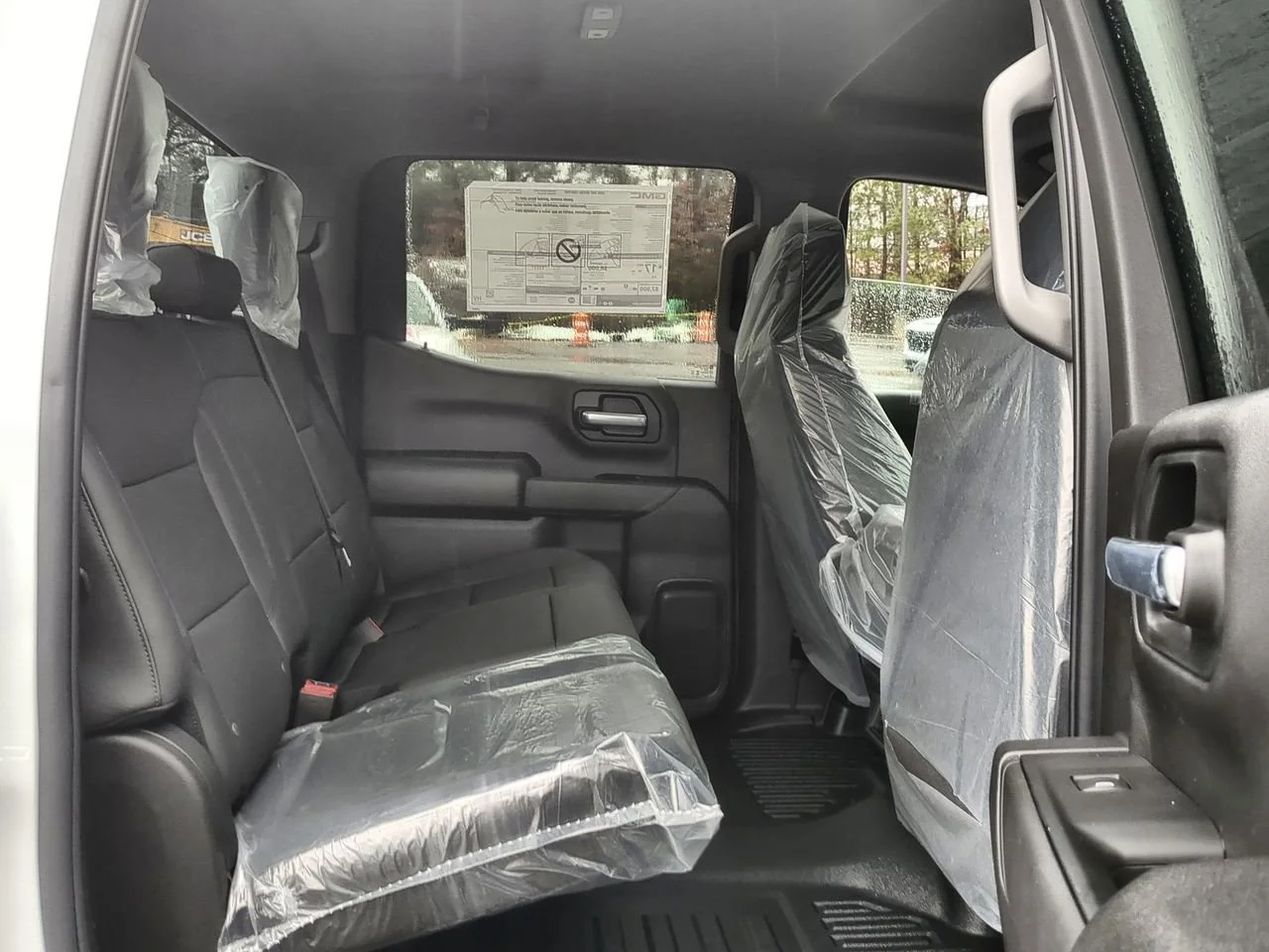 New 2026 Summit White GMC Pro image 25
