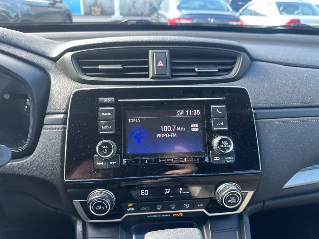 Used 2017 White Honda LX image 19