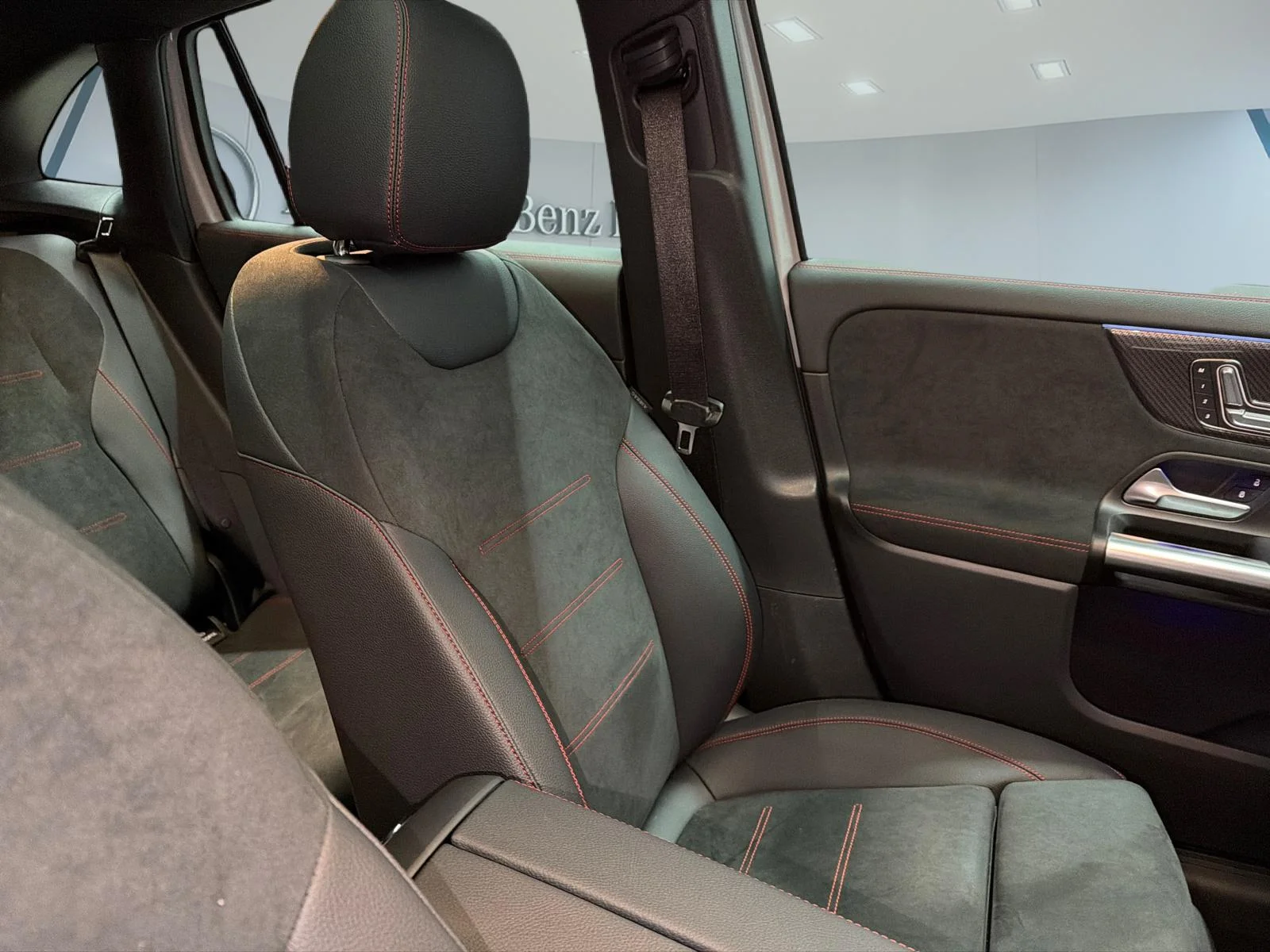 New 2026 Grey Mercedes-Benz AMG GLA 35 4MATIC SUV image 32