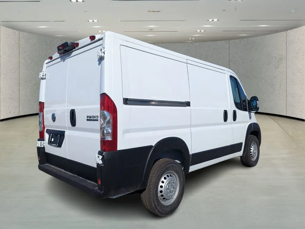 New 2026 Bright White Clear-Coat Exterior Paint RAM Tradesman image 4