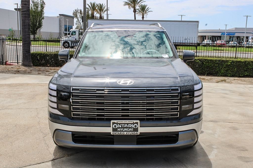 New 2026 Gray Hyundai SEL Premium image 3