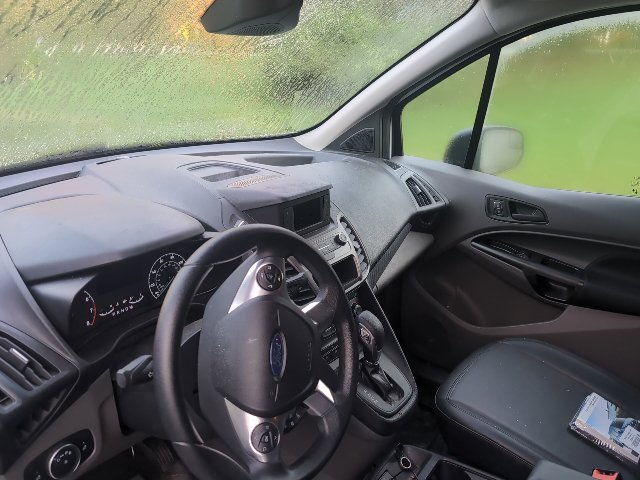 Used 2022 White Ford XL image 5