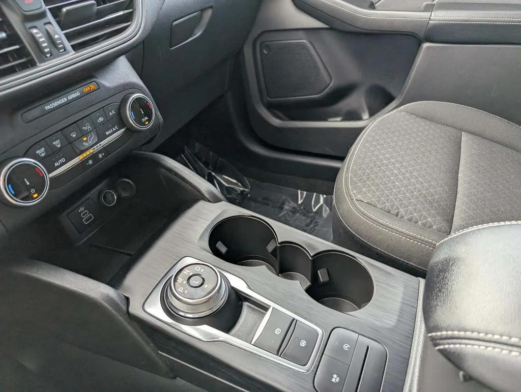 Used 2025 Silver Ford Active image 22