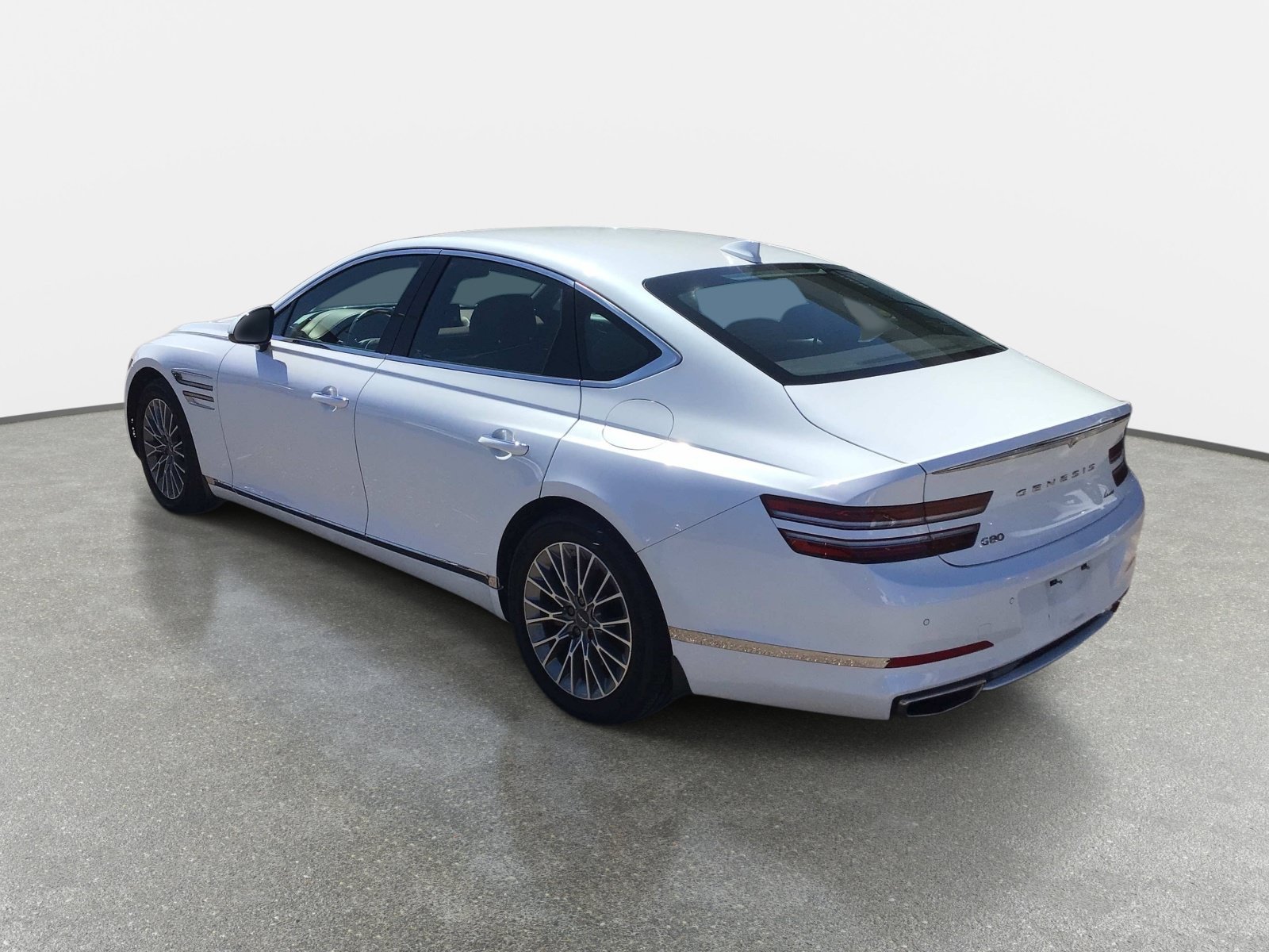 Used 2024 Uyuni White Genesis 2.5T image 6
