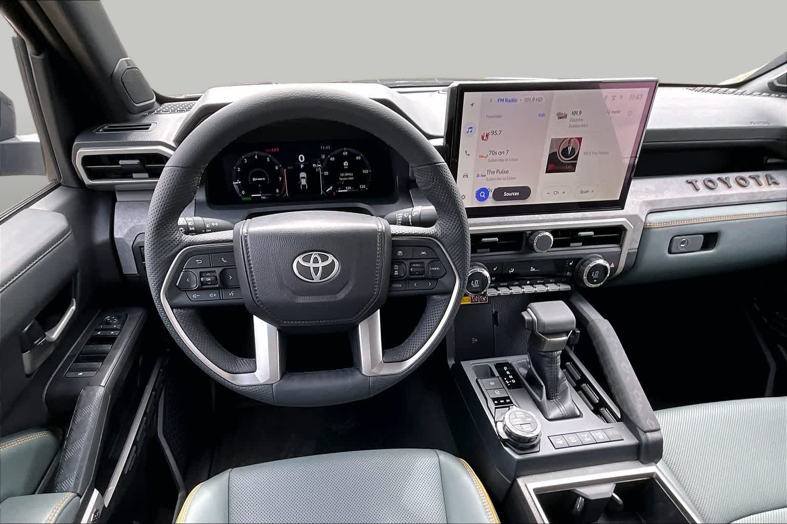 2026 Toyota Tacoma Trailhunter - Photo 6