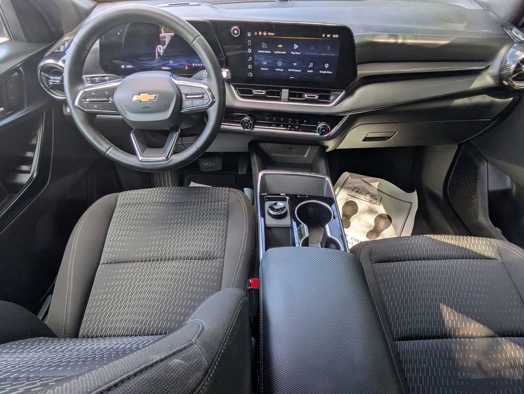 Used 2026 White Chevrolet LT image 14