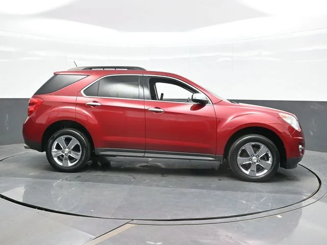Used 2015 Red Chevrolet LT image 8