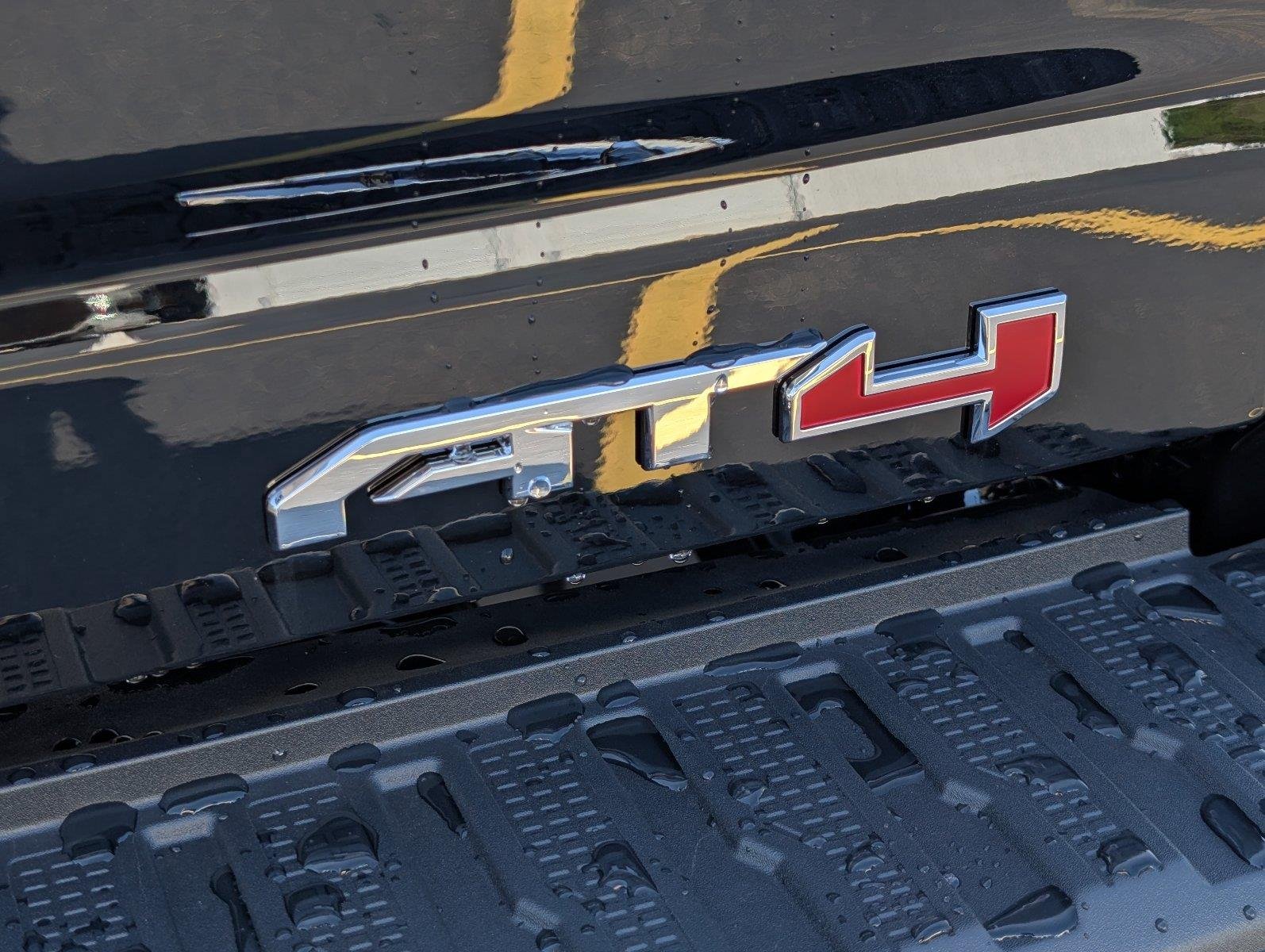 New 2026 Onyx Black GMC AT4 image 5