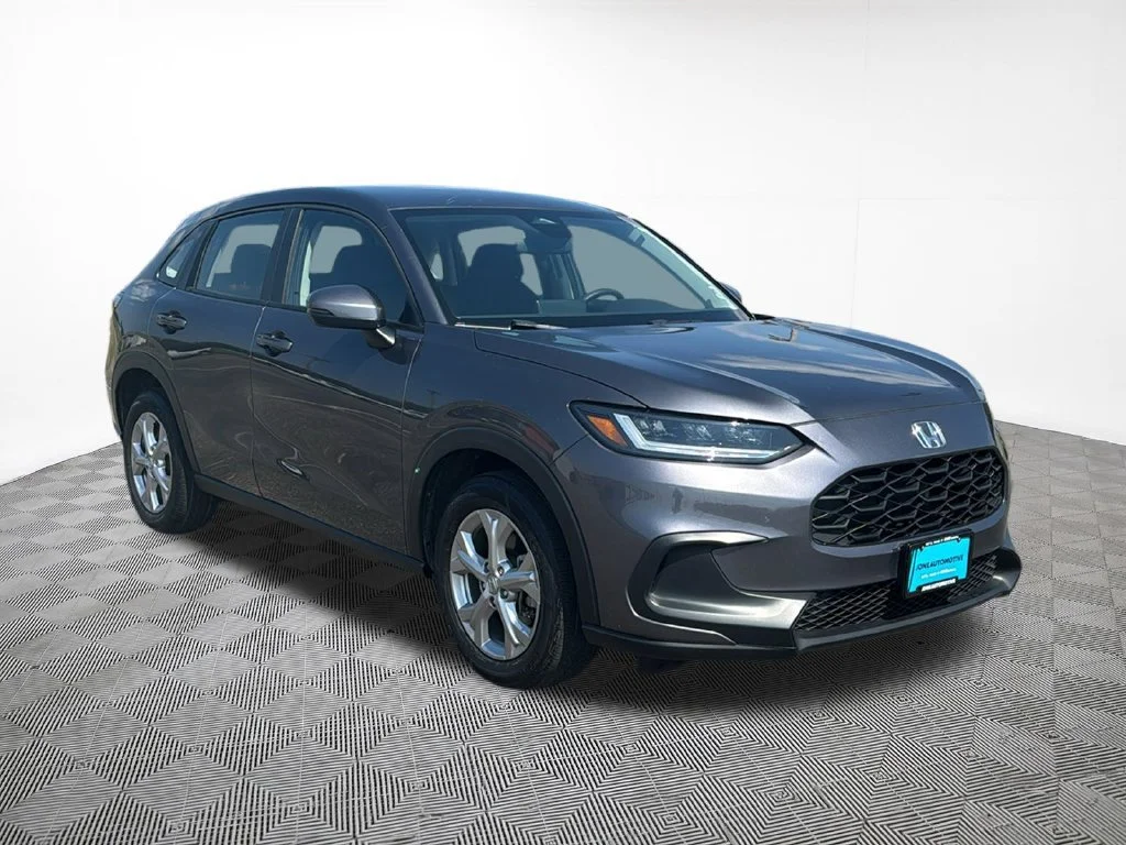 Used 2023 Gray Honda AWD LX image 4