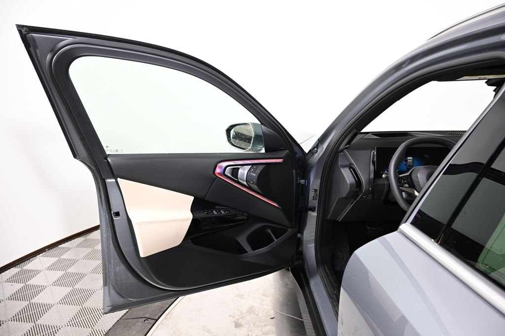 2026 BMW X3 30 - Photo 21