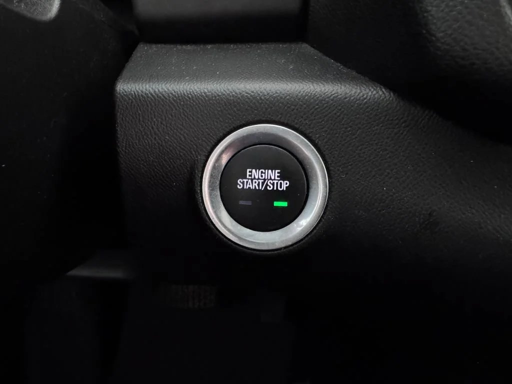 Certified Used 2024 Riptide Metallic GMC AT4 image 19