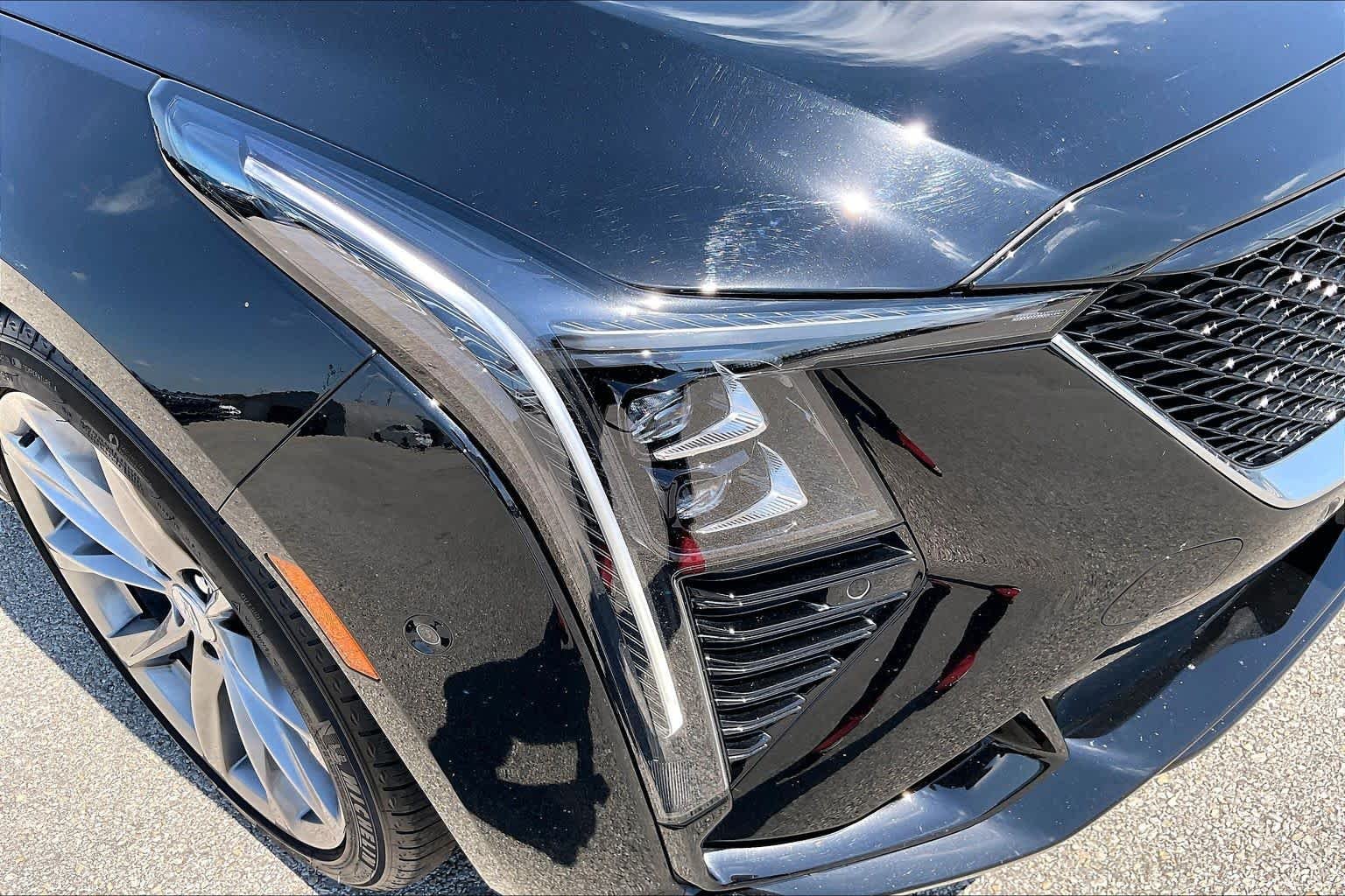 Used 2025 Black Raven Cadillac Sport image 27