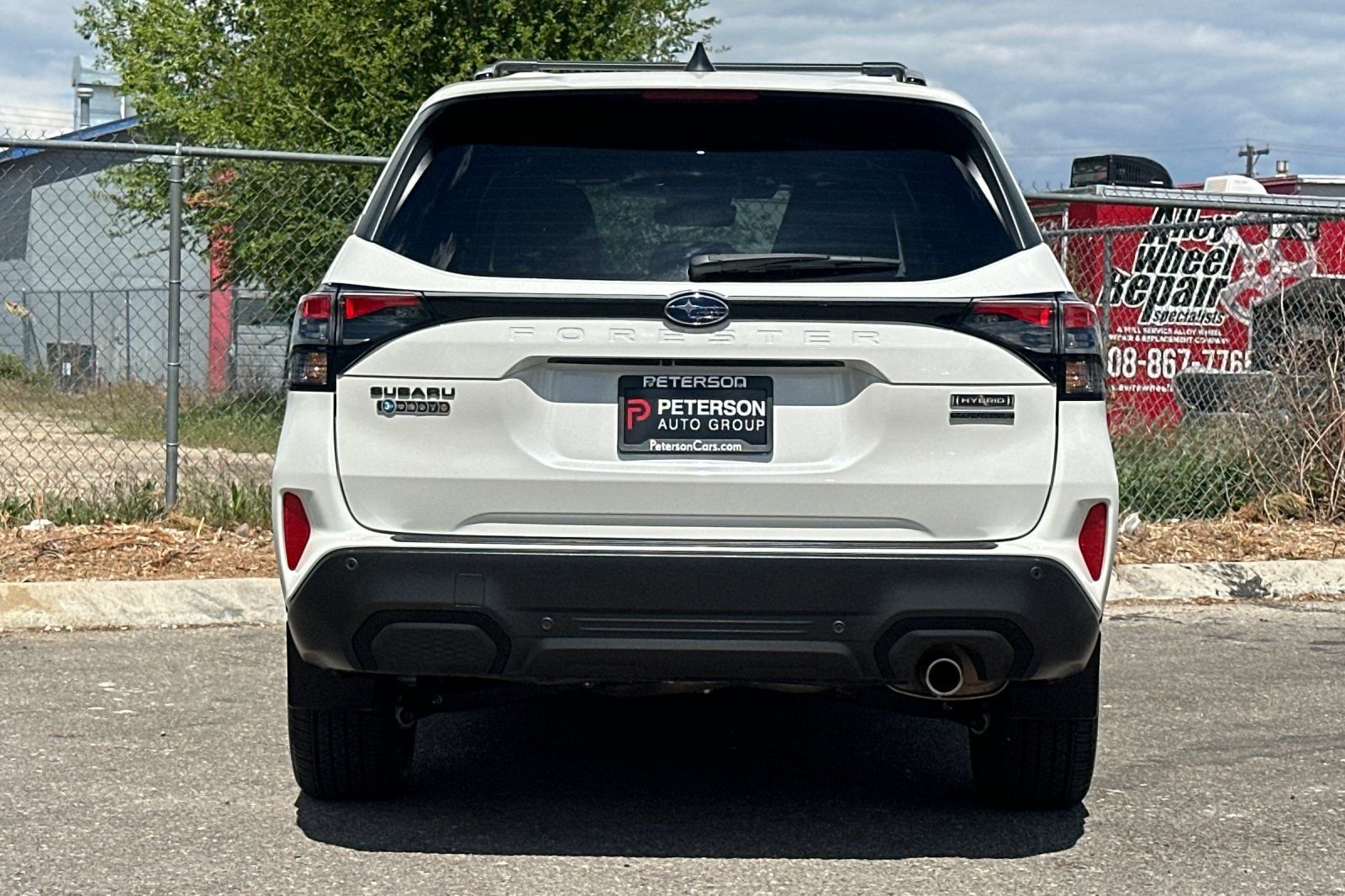Used 2025 White Subaru Touring image 5