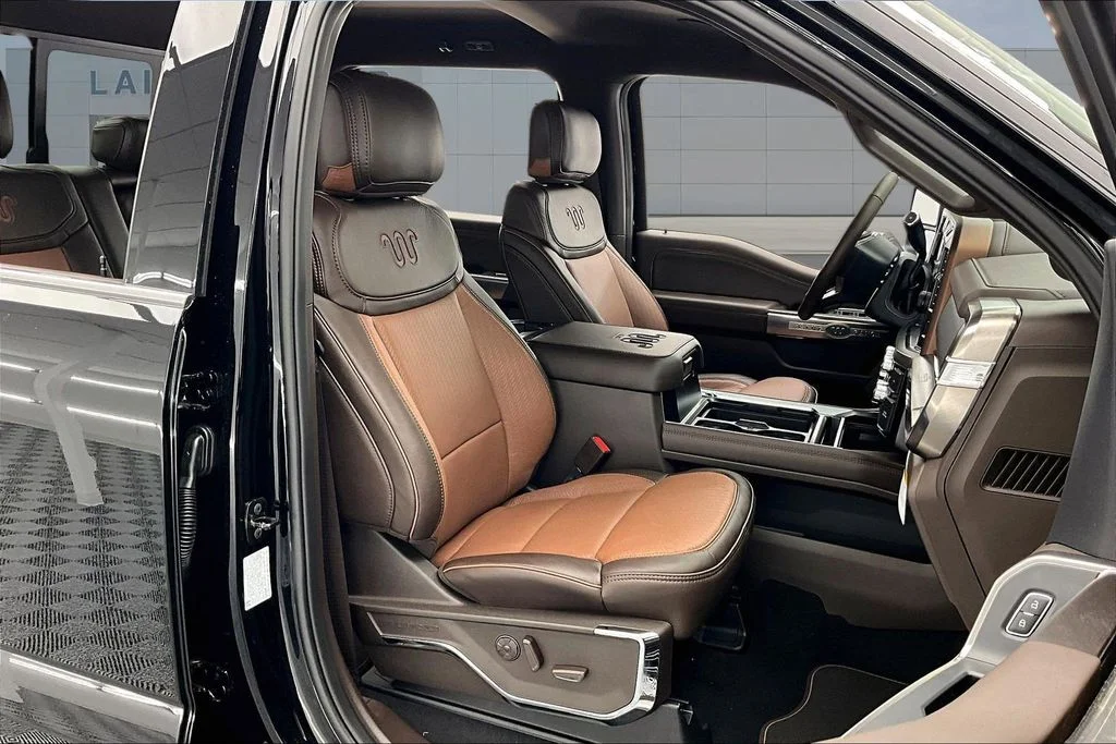 New 2026 Agate Black Metallic Ford F-350® King Ranch® image 11