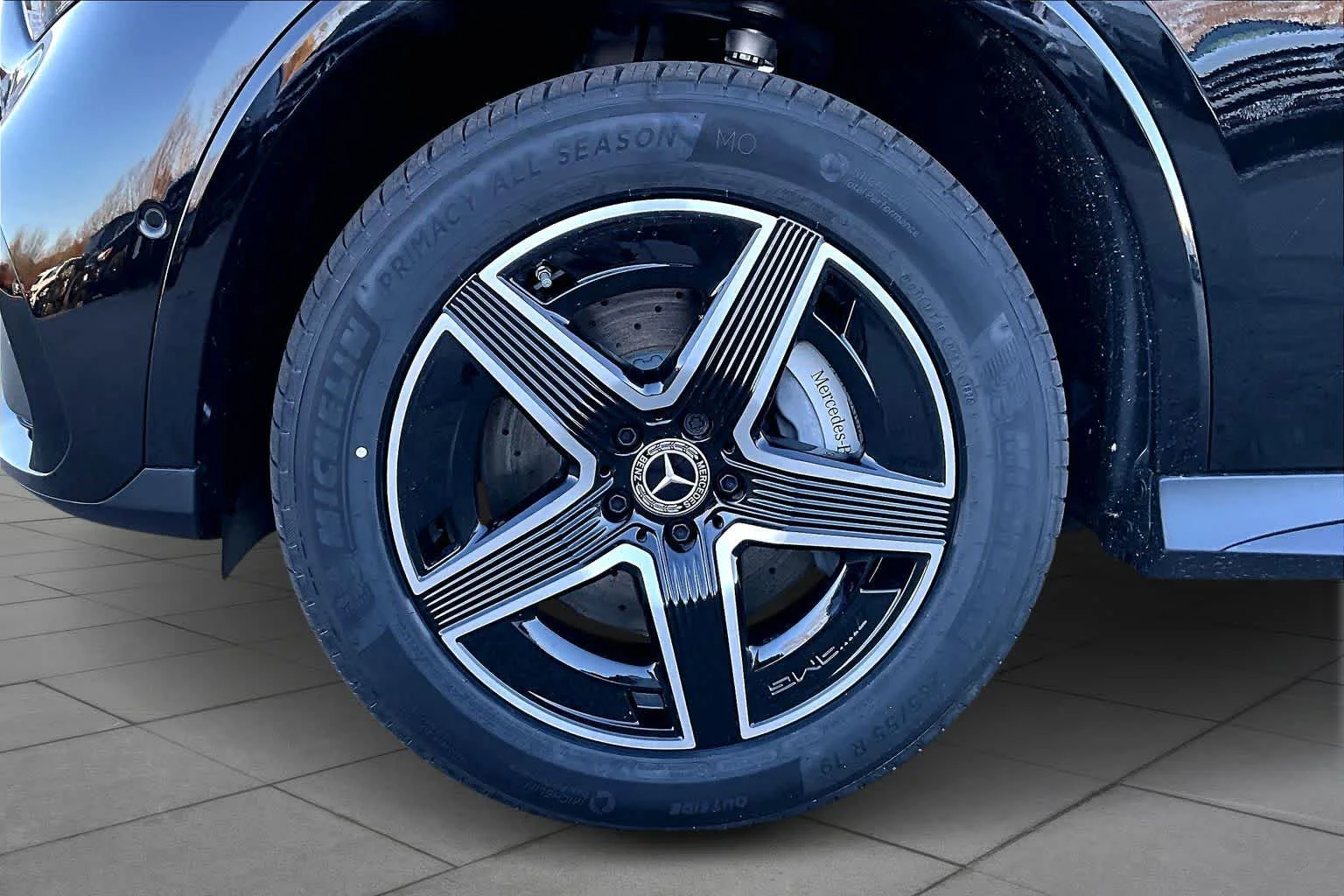 New 2026 Obsidian Black Metallic Mercedes-Benz GLC 300 image 16