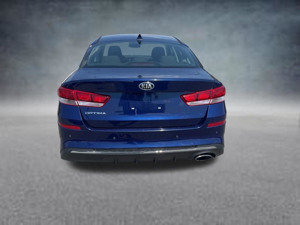 Used 2019 Horizon Blue Kia LX image 4