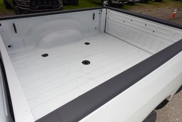 New 2026 Bright White Clear-Coat Exterior Paint RAM Tradesman image 10