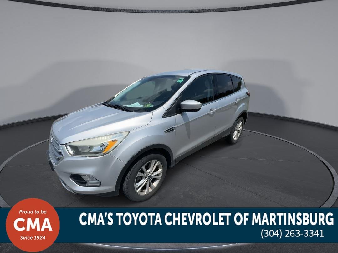 Used 2017 Ingot Silver FORD SE image 4