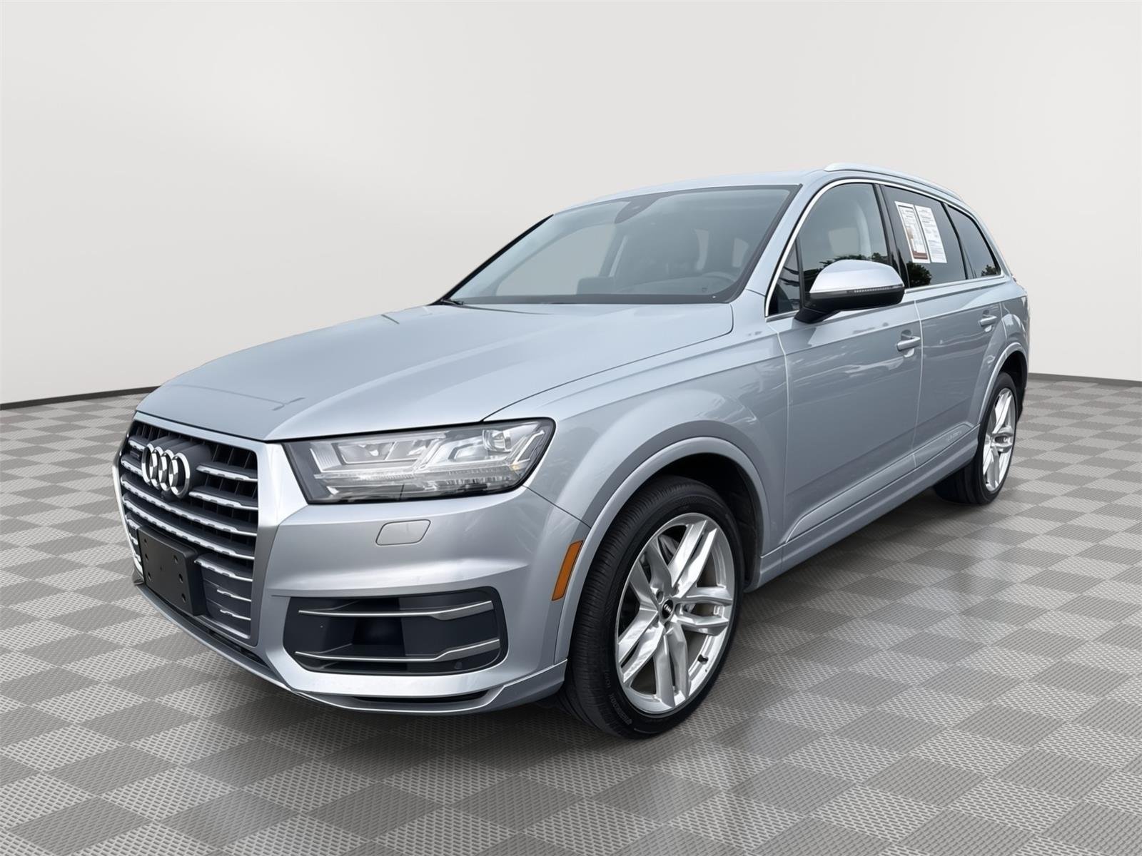 Used 2018 Florett Silver Metallic Audi Prestige image 11