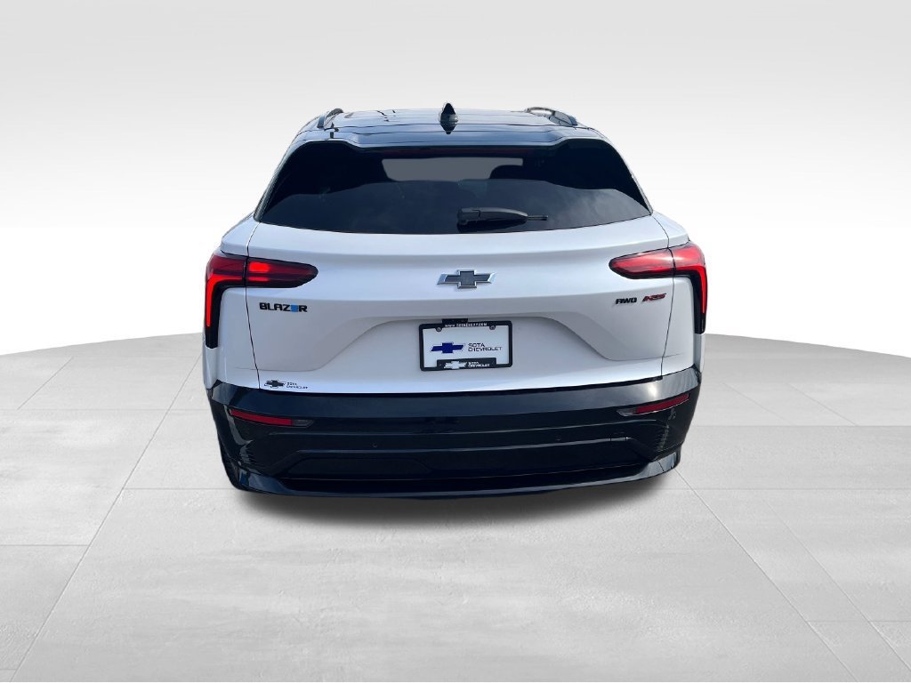 2025 Chevrolet Blazer EV RS - Photo 4