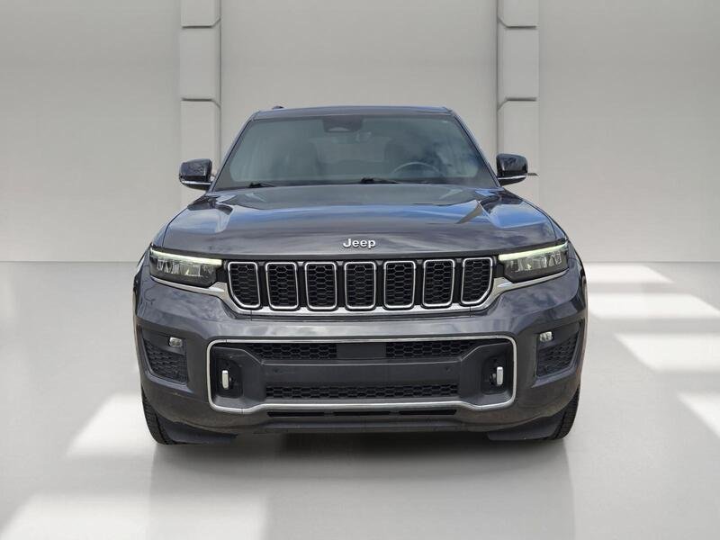 Used 2022 Gray Metallic JEEP OVERLAND 4X2 image 8