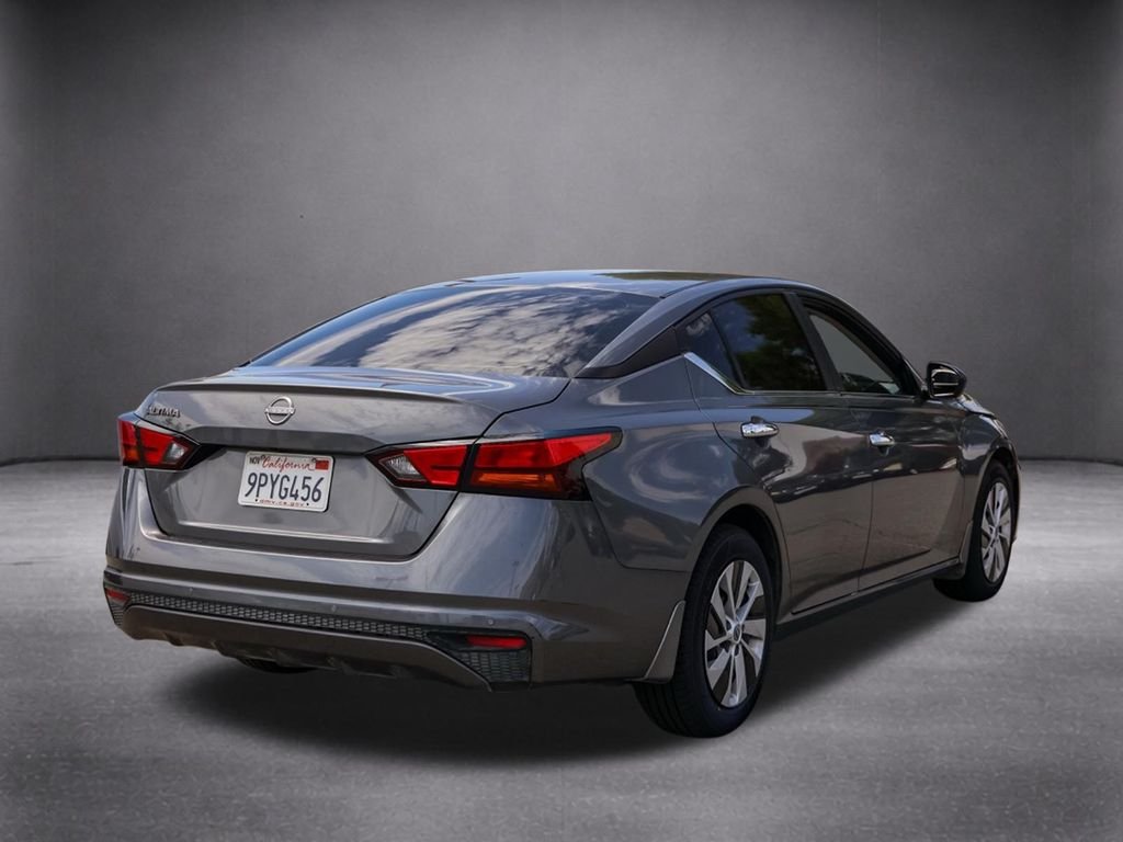 Used 2024 Gray Nissan 2.5 S image 3