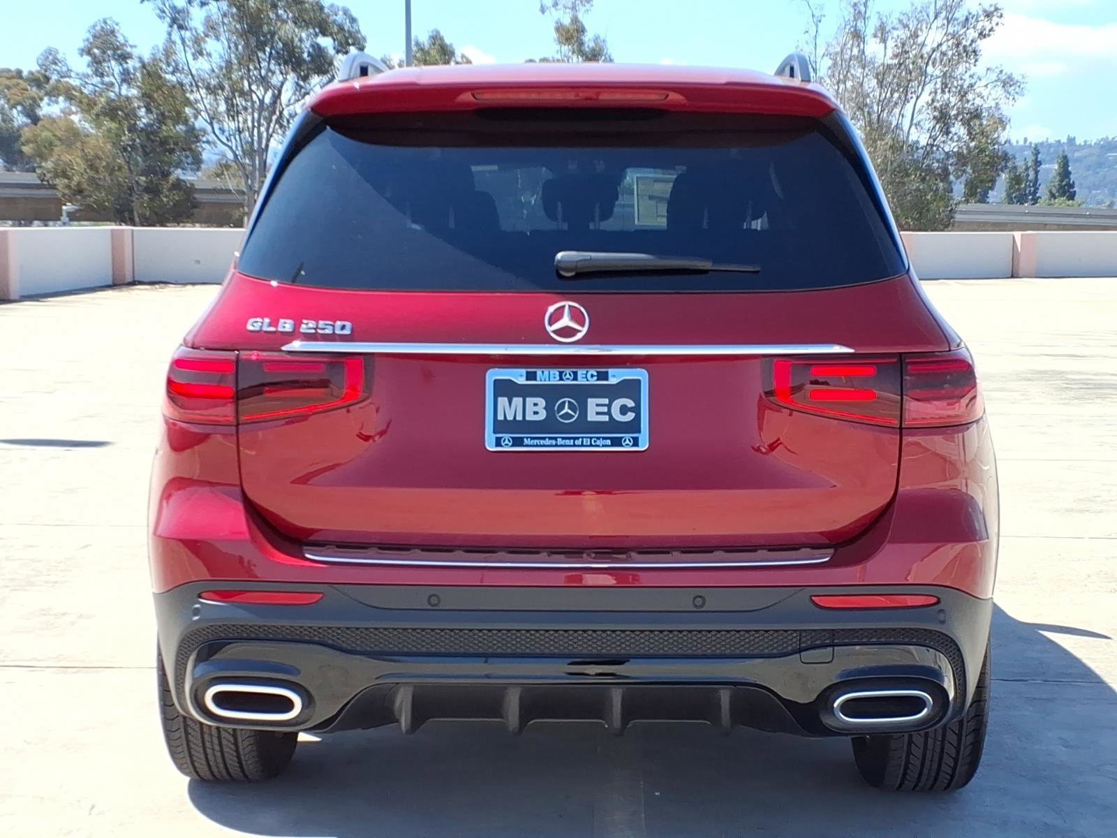 New 2026 Patagonia Red Metallic Mercedes-Benz 250 image 22