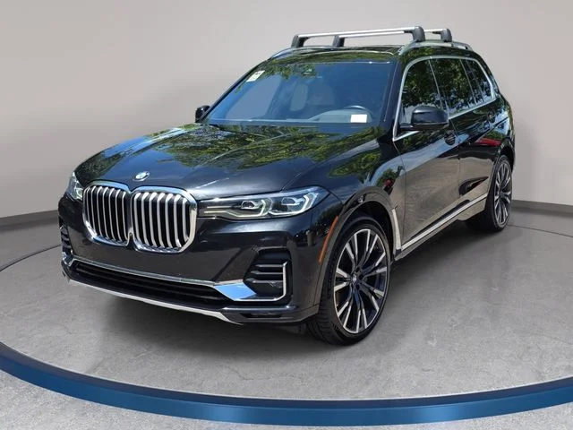 2021 BMW X7 xDrive40i's photo