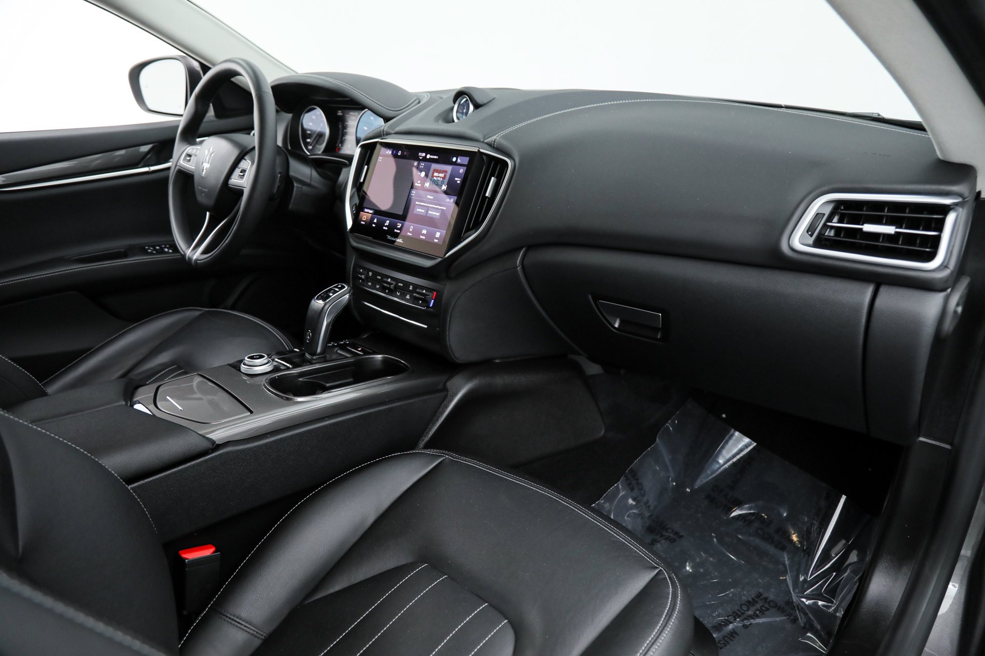Used 2021 Gray Maserati S Q4 image 12