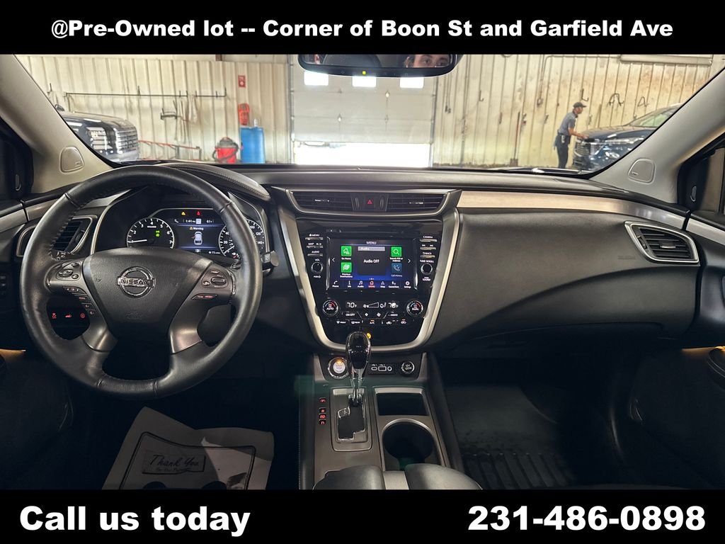 Used 2020 Blue Nissan SL image 18
