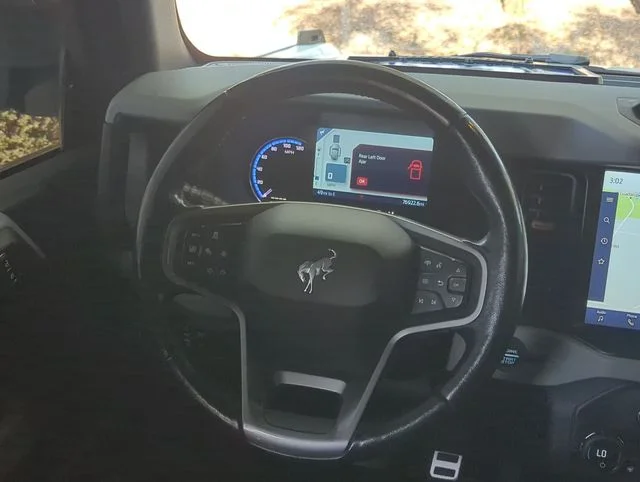 Used 2021 Green Ford Badlands image 10