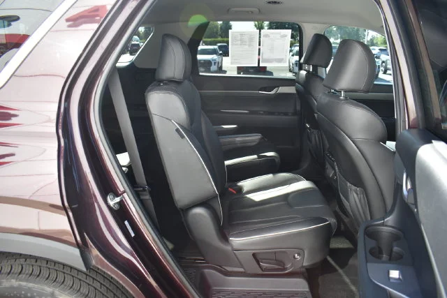 Used 2024 Red Hyundai SEL image 19