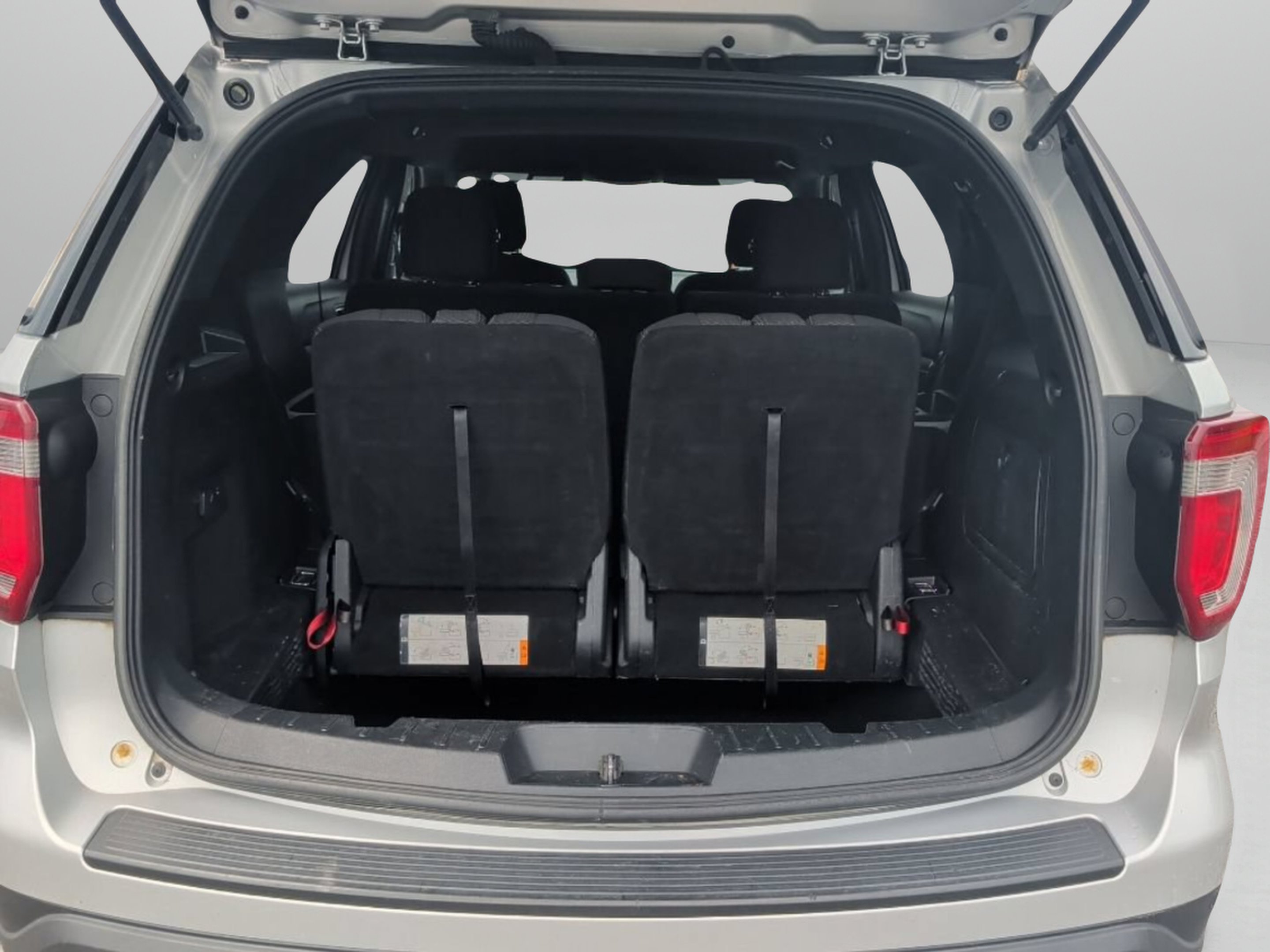 Used 2018 Ingot Silver Ford XLT image 36