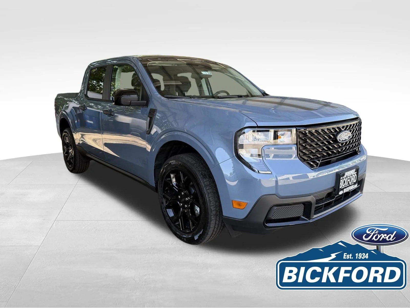 New 2026 Gray Ford XLT image 3