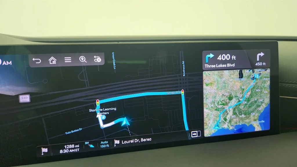 Used 2026  Genesis 2.5T image 19