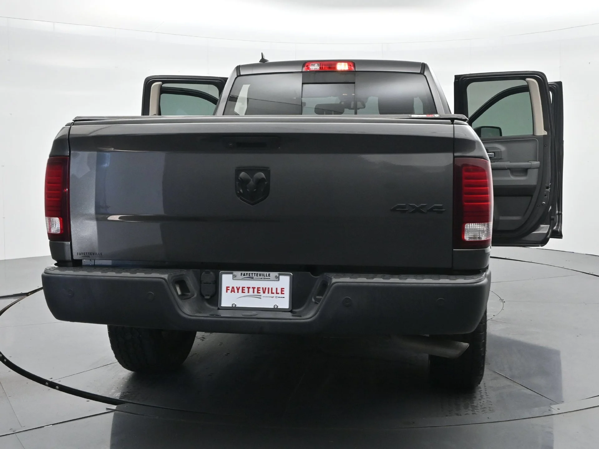 Used 2019 Gray Ram Warlock image 40