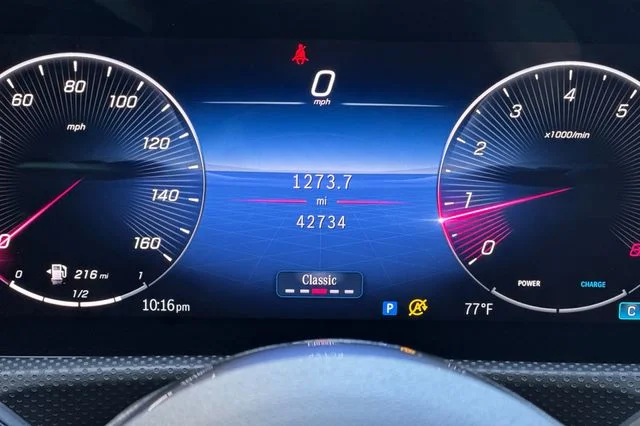Used 2025  Mercedes-Benz CLA 250 image 29