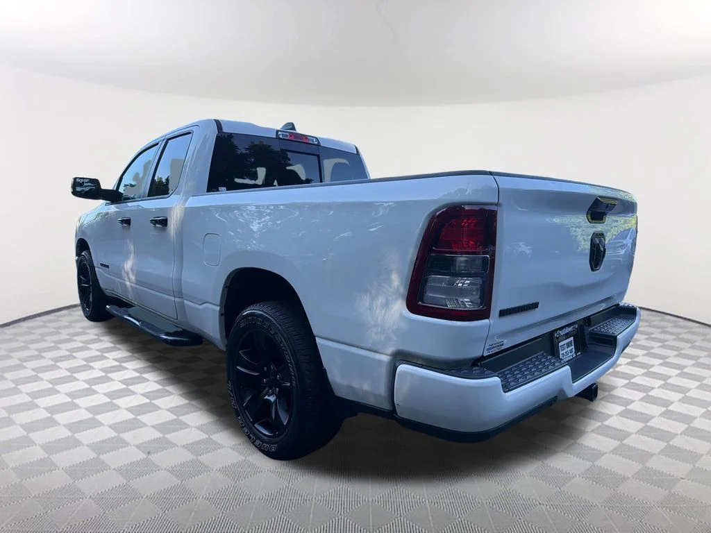 Used 2024 White Ram Big Horn/Lone Star image 7