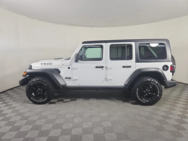 Used 2022 White Jeep Unlimited Willys image 10