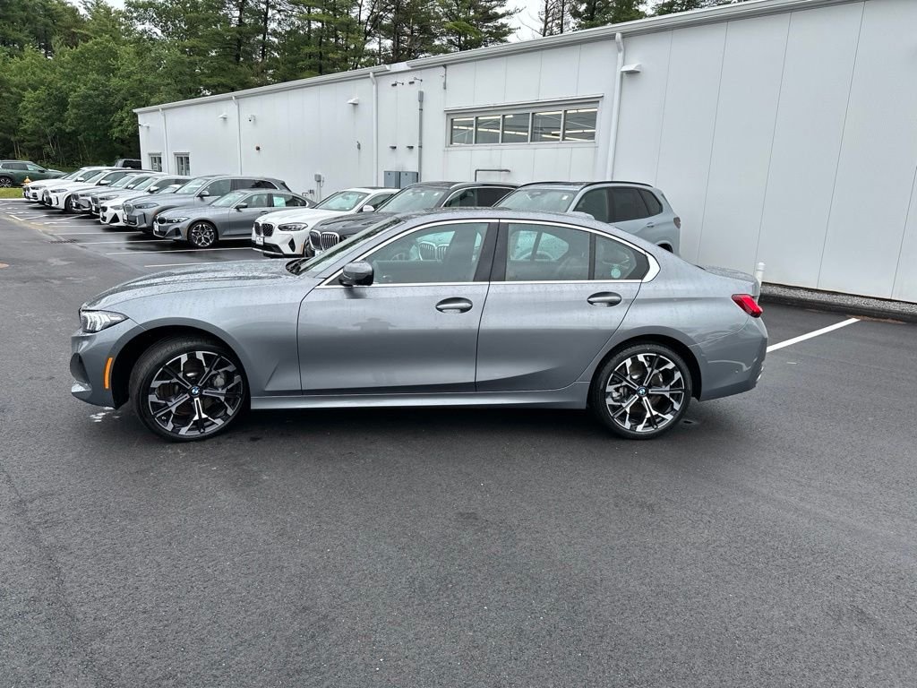 Used 2026 Skyscraper Grey Metallic BMW 330i xDrive image 4