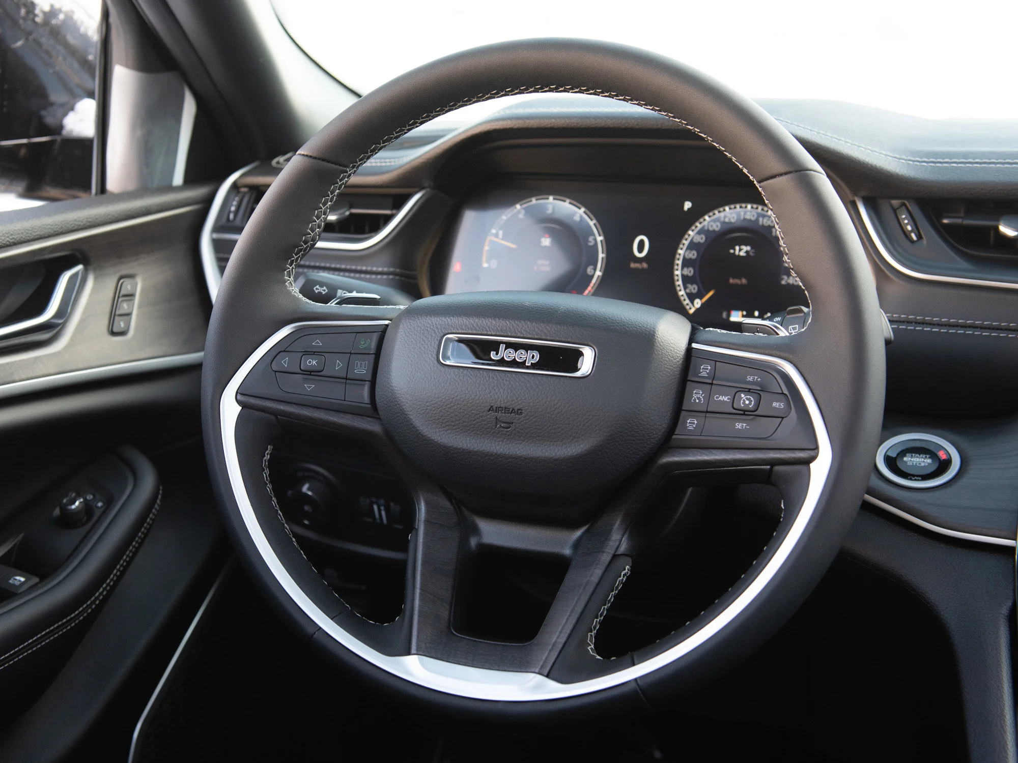 New 2025 Grey Jeep Limited* image 10