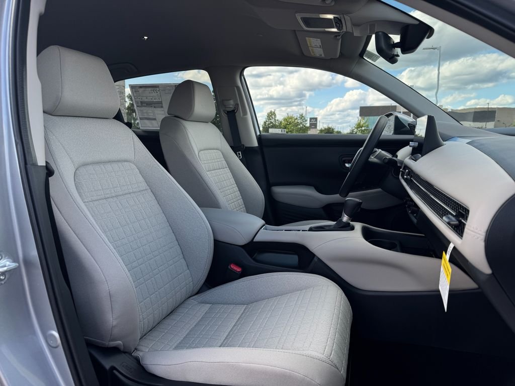 New 2027 Solar Silver Metallic Honda LX AWD image 23